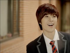 韩国男子组合Boyfriend 《I Yah》 完整版MV 1080P