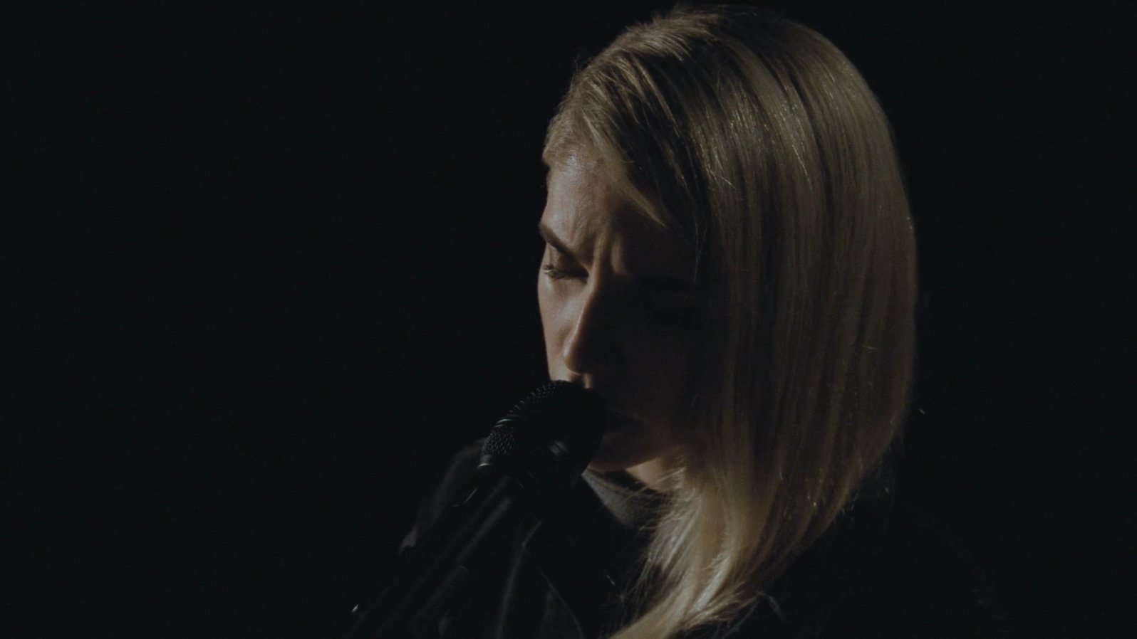 London Grammar - Rooting For You - 1080P