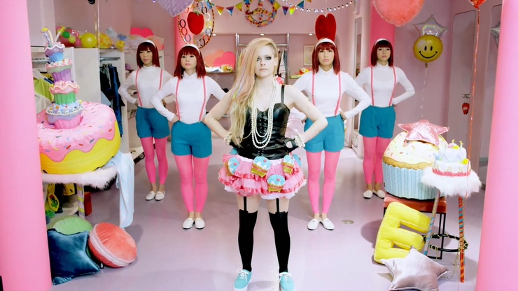 Avril Lavigne 《Hello Kitty》 1080P