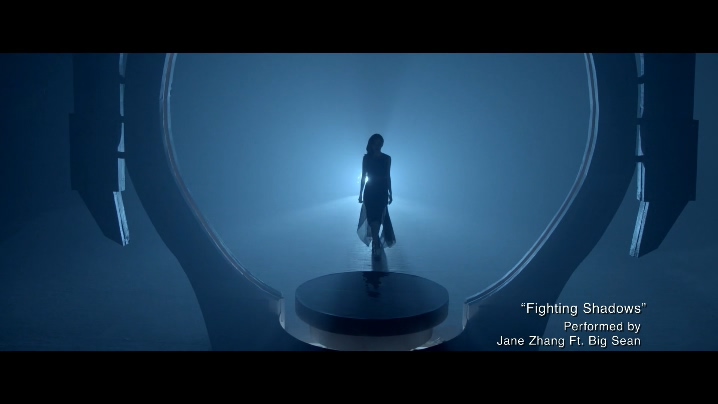张靓颖、Big Sean 《Fighting Shadows》 1080P