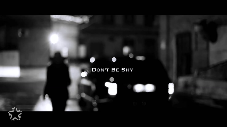 DJ Vini feat. Eva Bristol 《Don t be shy》 1080P