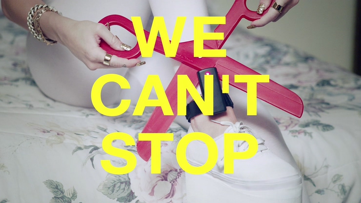 Miley Cyrus 《We Can t Stop》 1080P