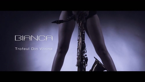 Bianca 《Trofeul Din Vitrina》 1080P