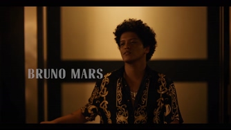 Bruno Mars 《Versace On The Floo